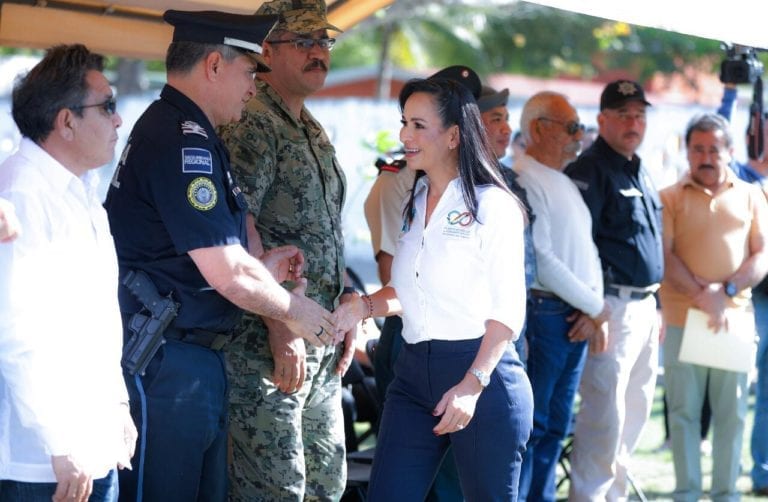 Da Laura Fernández banderazo de inicio del Operativo Vacacional de Invierno