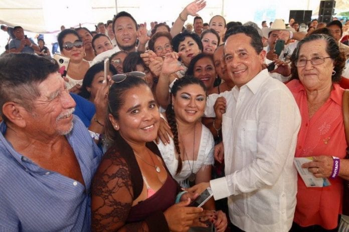 el gobernador de Quintana Roo