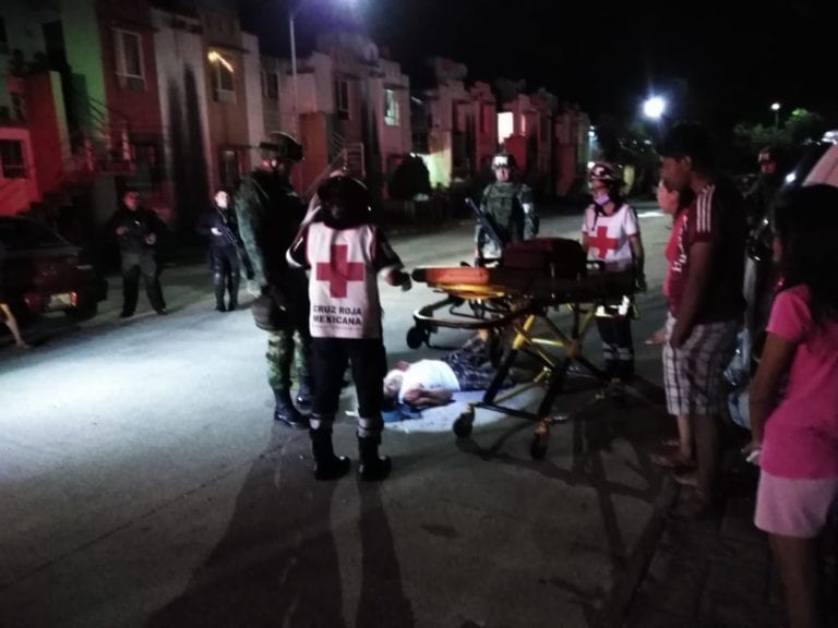 Le asestan golpe en la cabeza, defendía su honor