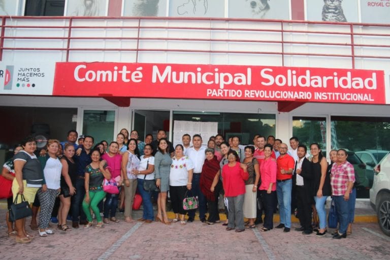 Walter Puc alza la mano para diputación por el PRI