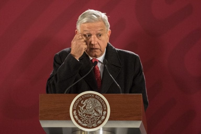 Sin bienes muebles o inmuebles, AMLO presenta su declaración patrimonial
