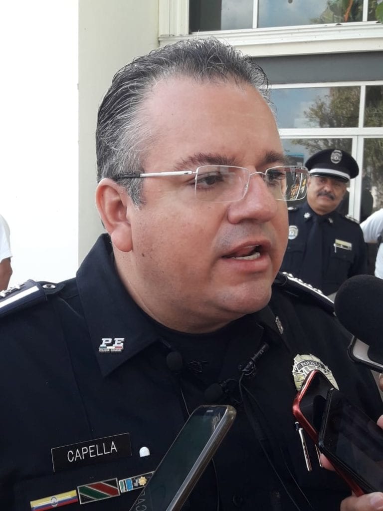 Denuncia Capella “perversa” campaña en su contra