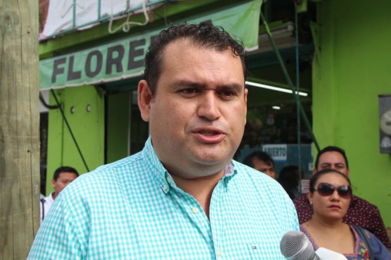 Edgar Gasca, Elmer Ku y el “Wato” se inscriben en Morena por el D-I