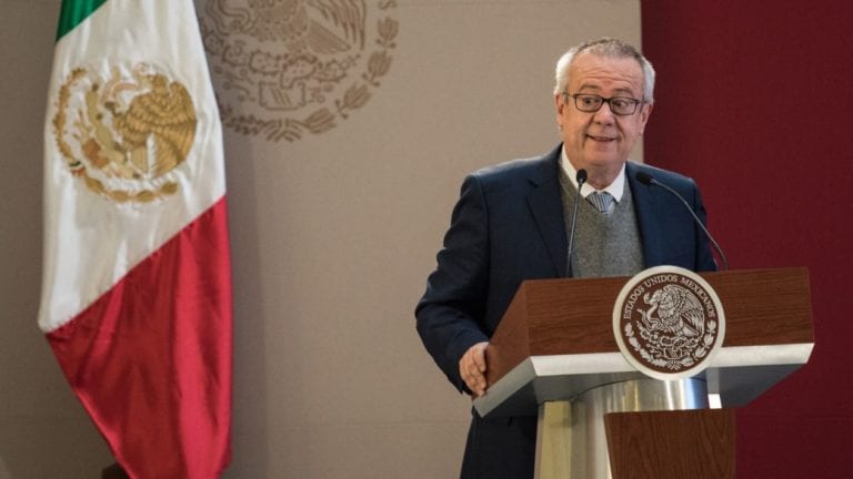 Estancias infantiles dejarán de recibir dinero para otorgarlo a los padres