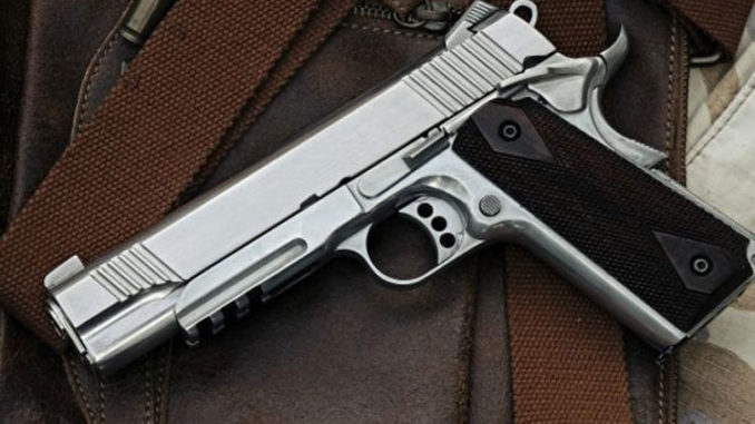 Estos son los requisitos que necesitas para tener un arma de fuego en casa