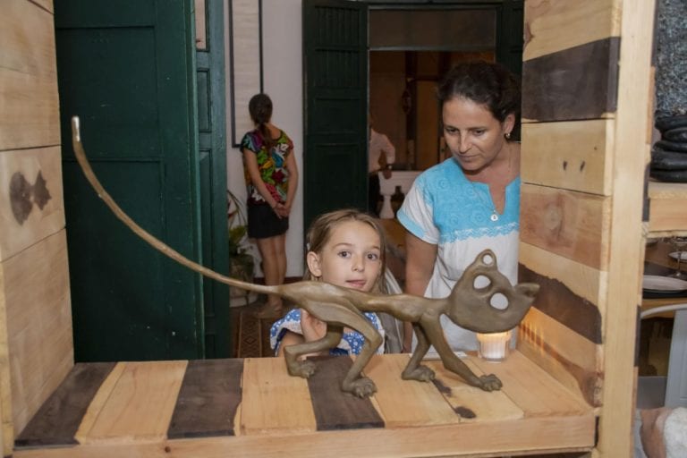 Presentan exposición “Viaje en el Tiempo” en homenaje a Miriam Ponce de León