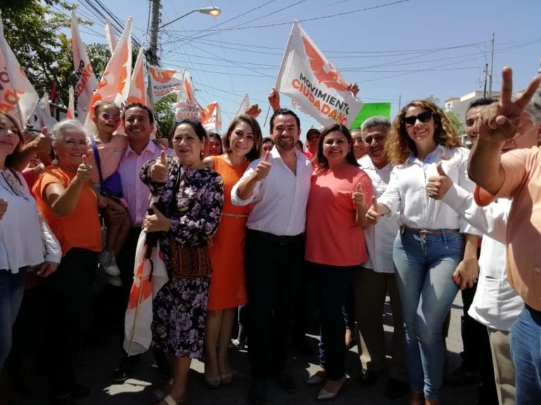 “Chanito” Toledo se registra como candidato a diputado en Solidaridad