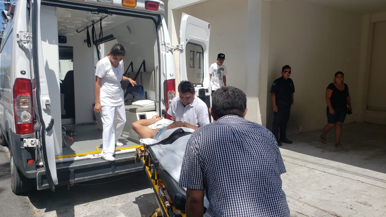Hieren a policía en Cozumel