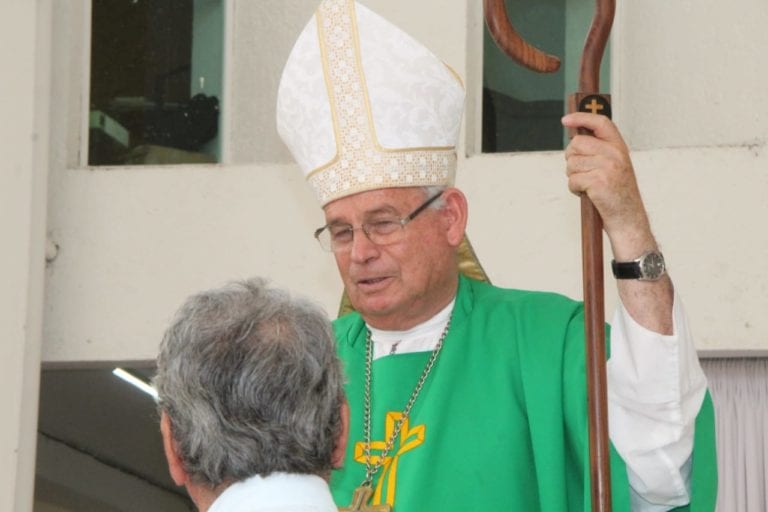 Violencia perjudica a quienes viven del turismo: obispo