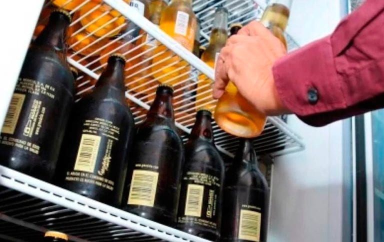 Diputada que propuso venta de cerveza “al tiempo” dice que no es una ocurrencia