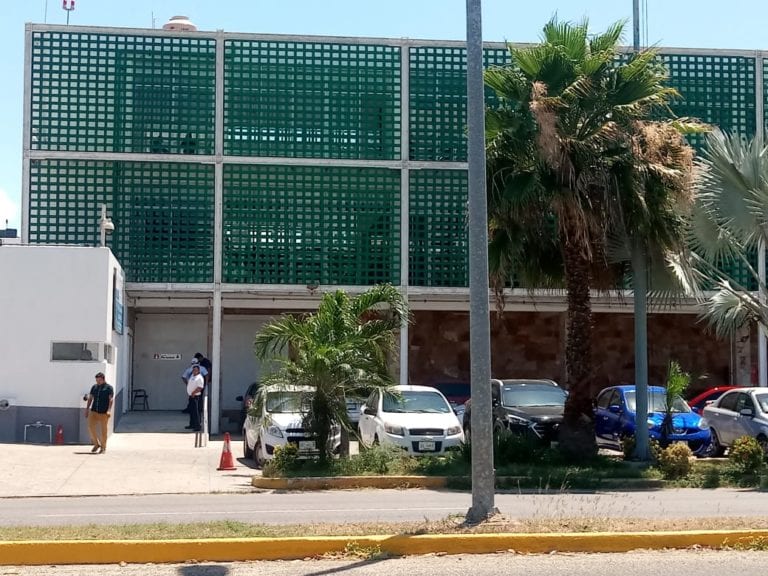 Despiden a 68 trabajadores del INM en Chetumal