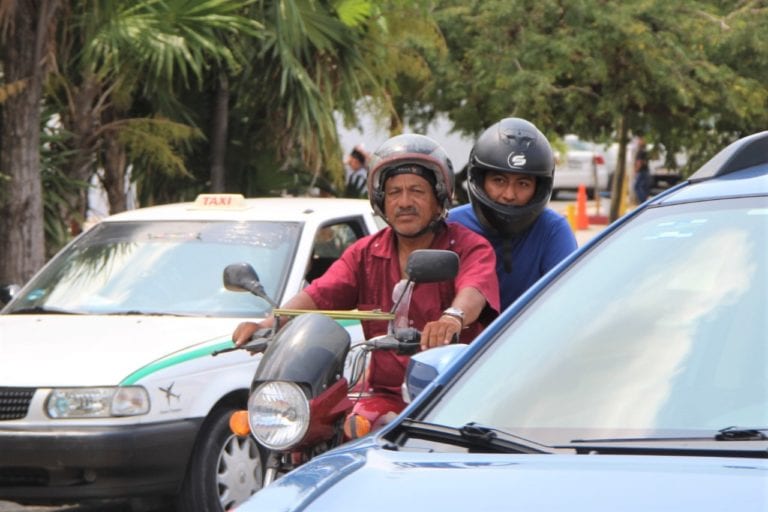 “Hasta el gorro” hospitales por choques de moto en Q. Roo