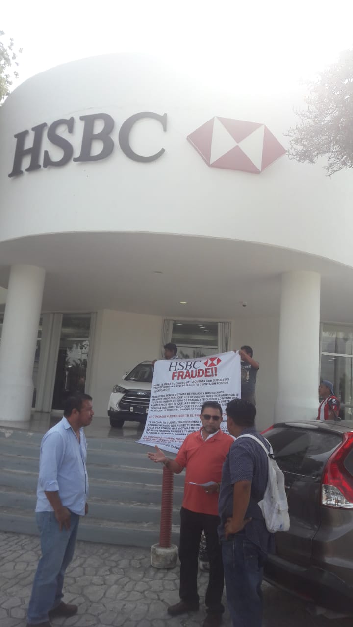 Protestan por fraude de HSBC en Cancún