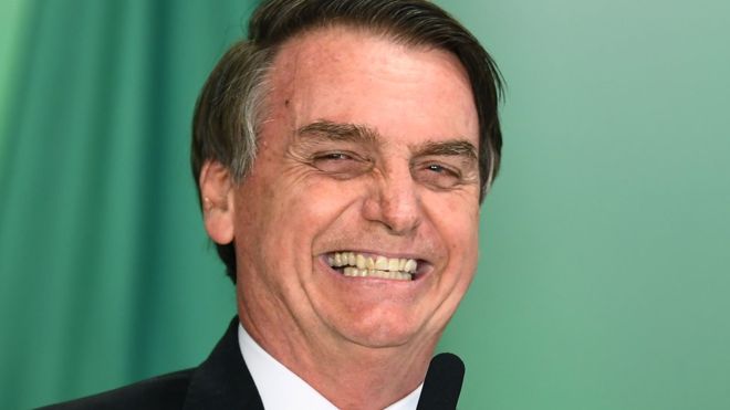 Jair Bolsonaro ha sido criticado por aceptar organizar la Copa América en Brasil, pese a la pandemia