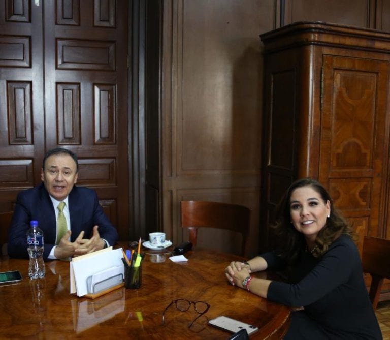 Asiste Mara Lezama a cónclave de Sargazo en Palacio Nacional