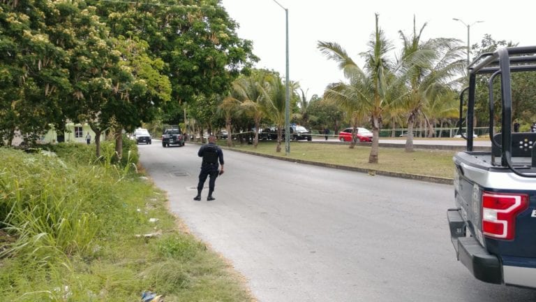 Hallan pierna en una maleta en Cancún