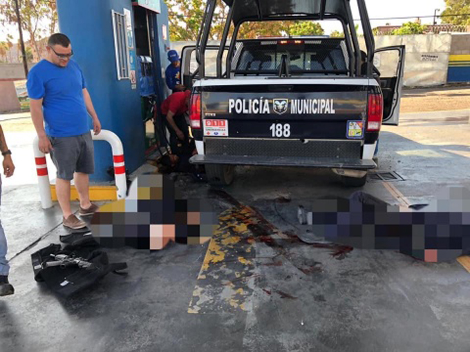 Emboscan a policías mientras cargaban gasolina en Guaymas