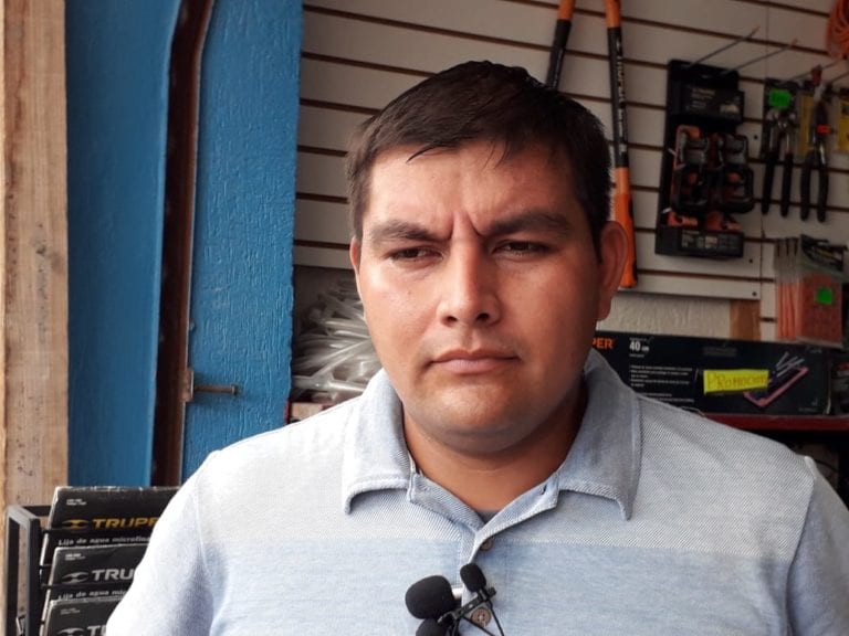 Padre de bebé fallecido en Costamed denuncia hostigamiento