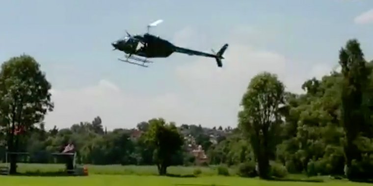 Captan cómo cae helicóptero durante grabación de "El Señor de los Cielos"