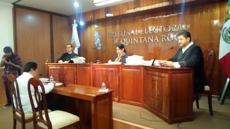 Otorga Teqroo otra pluri al PRI, que pierde Confianza