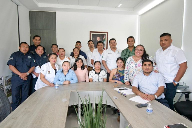 Capacitan a trabajadores municipales para prevenir y erradicar la violencia de género en Tulum