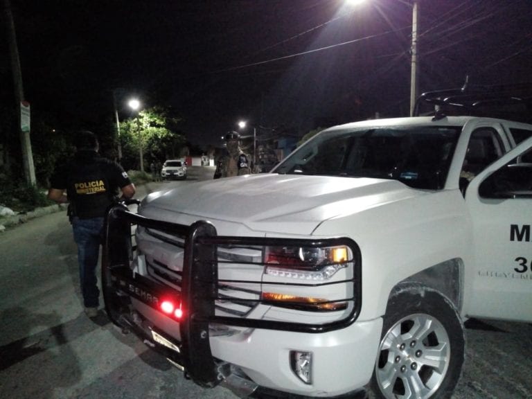 Asegura Fiscalía domicilio y detienen a cinco personas en Cancún