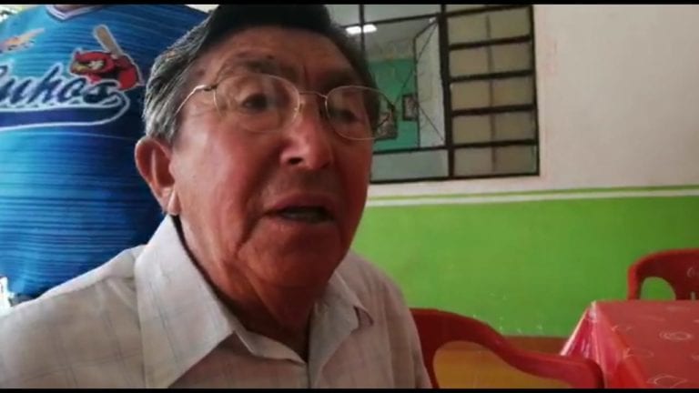 Denuncian jubilados de JMM desabasto en servicios de salud