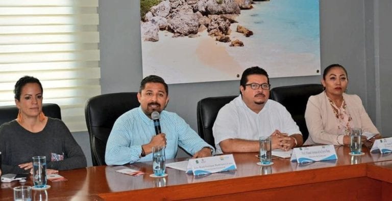 Acuerdan los ayuntamientos de Felipe Carrillo Puerto y de Tulum la ruta jurídica para incorporar al noveno municipio los poblados de Yalchén y San Silverio, toda vez que así lo desean sus habitantes.