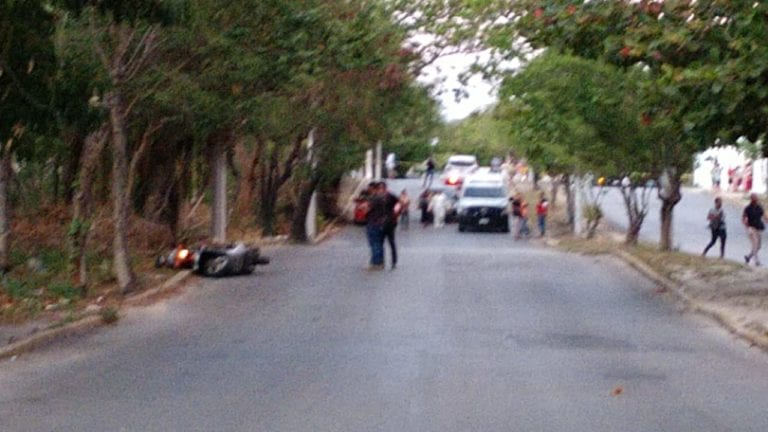 Lo tiran de la moto a balazos en la Región 93