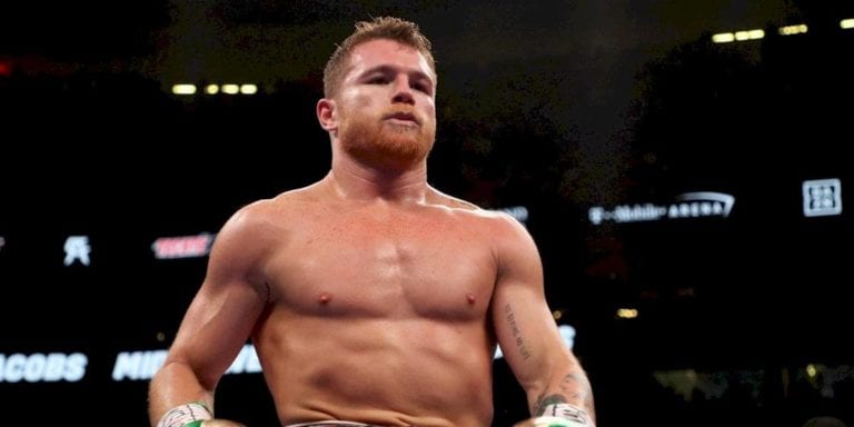 La Federación Internacional de Boxeo le quita cinturón al “Canelo”