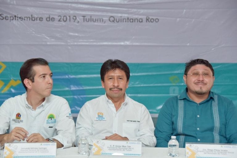 El presidente Víctor Mas Tah inauguró el Concurso Estatal del Debate Político