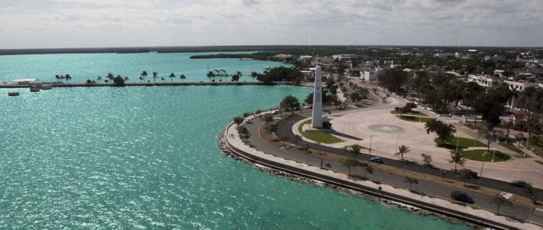 Analizan crear puente aéreo entre Guatemala y Chetumal