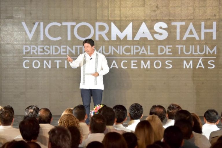 Víctor Mas destaca apoyo a comunidades mayas en Primer Informe de Gobierno