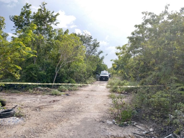 Hallan cuerpo embolsado en Cancún