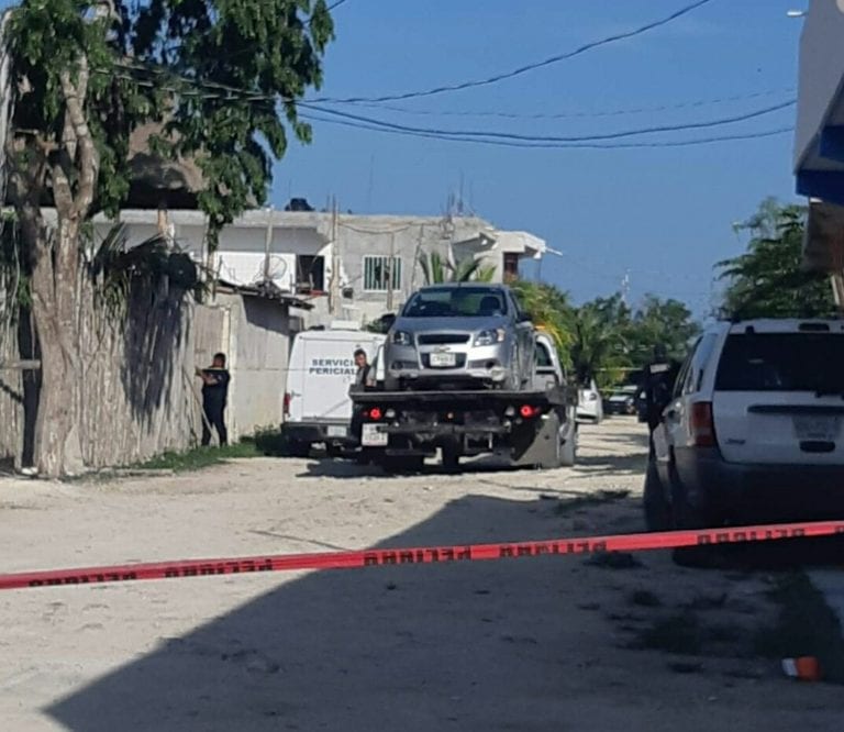 Ejecutan a hombre en InHouse mientras llevaba a su hija a la escuela