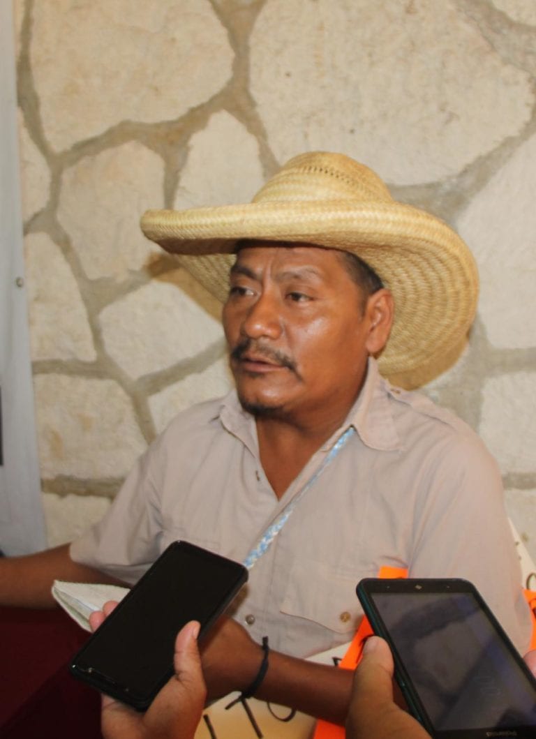 Explotador de niños reclama porque retiraron a un pequeño del ambulantaje en Cancún