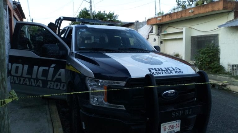 Hieren a mujer de bala en Cancún