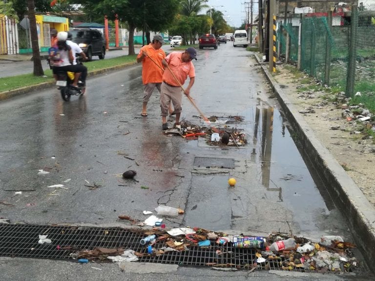 Aplican “Plan Tormenta” en Cozumel tras intensas lluvias