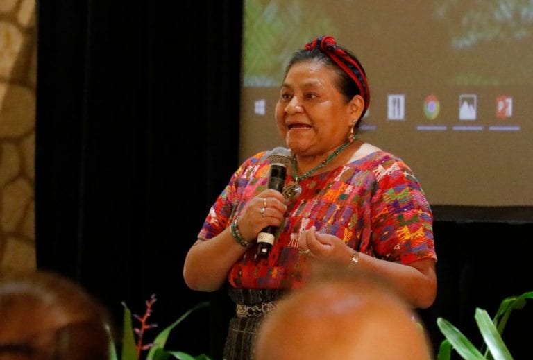 Playa del Carmen ejemplo en respeto a los Pueblos Indígenas: Rigoberta Menchú