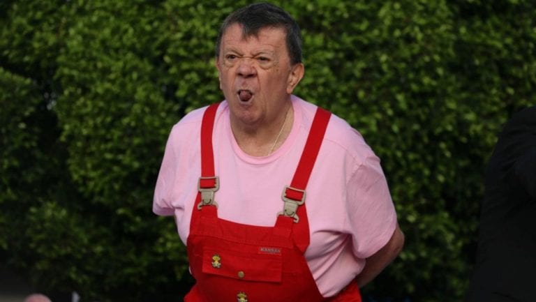 Chabelo pide “ya párenle” a memes sobre su inmortalidad
