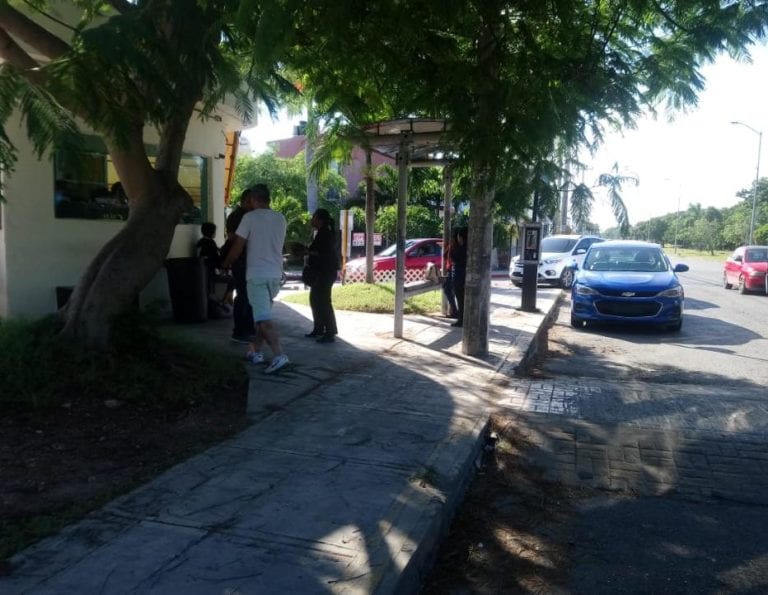 Sicarios encañonan y desarman a ministeriales en Cancún