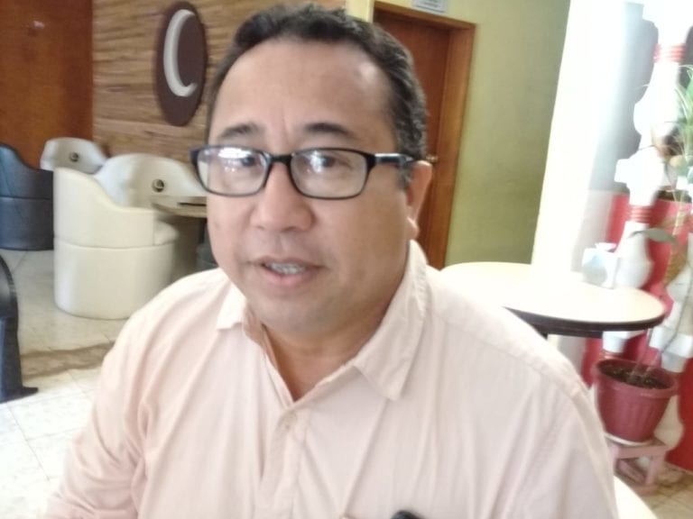 Renuncia Jocelin Ávila al PAN y se va a Morena