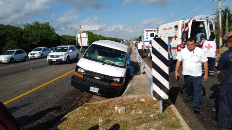 Hombre es baleado mientras conducía en Tulum