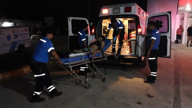 Muere segunda persona herida en ataque a taquería en Playa del Carmen