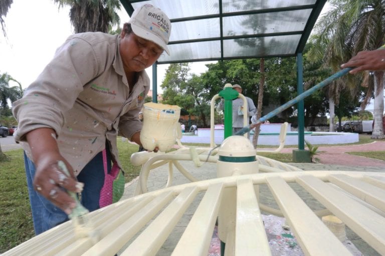 Atiende Mara Lezama demandas ciudadanas en la SM 516