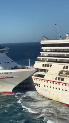 VIDEO: Chocan cruceros en muelle Puerta Maya de Cozumel