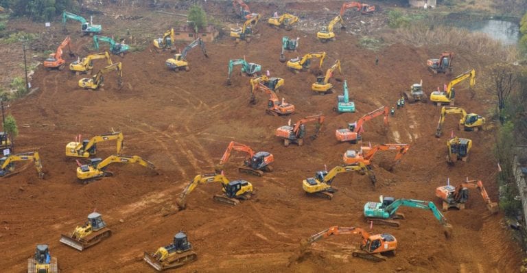 China construirá un hospital en seis días para tratar el coronavirus