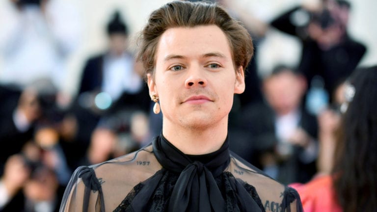 Joven se tatúa en el rostro al ex vocalista de One Direction