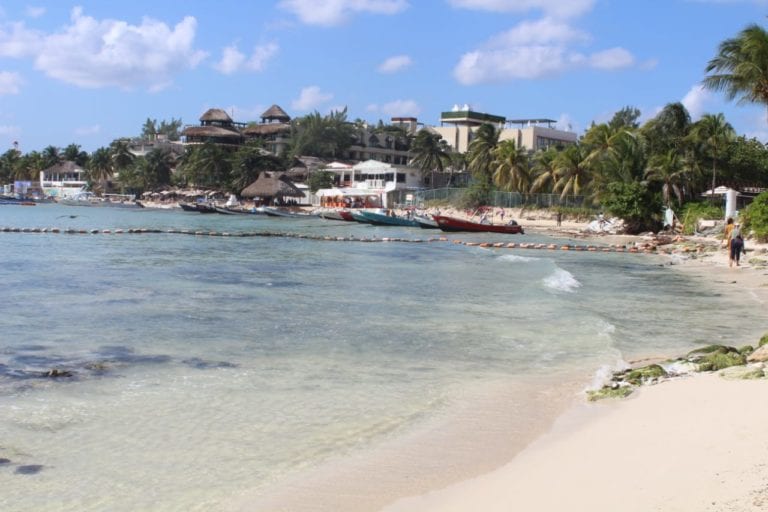 Rápida y eficaz limpieza de sargazo en “El Recodo”