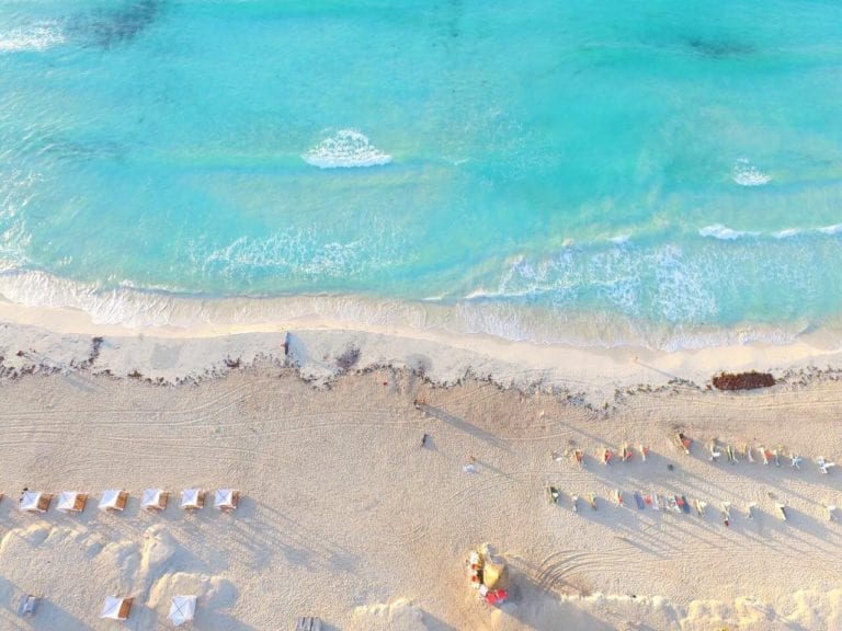 Cancún está listo para el arribo de sargazo en 2020